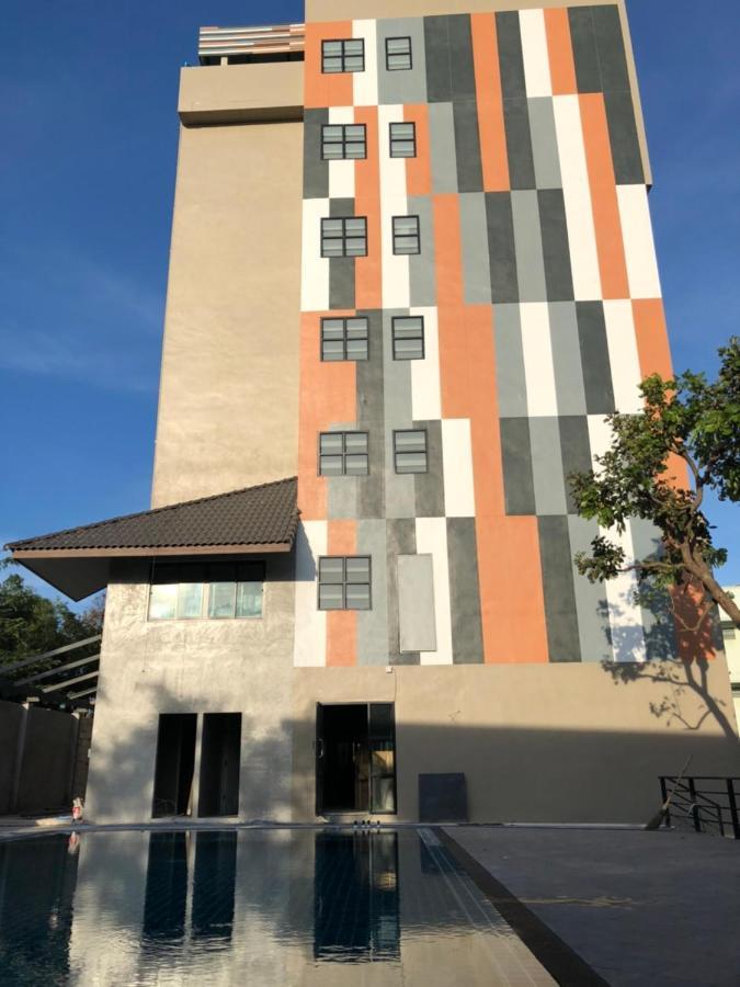Rabbit Hotel Phimai Exterior photo