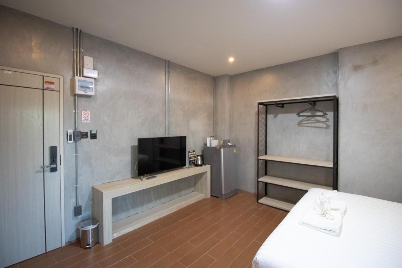 Rabbit Hotel Phimai Exterior photo