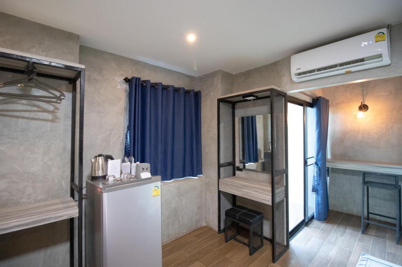 Rabbit Hotel Phimai Exterior photo