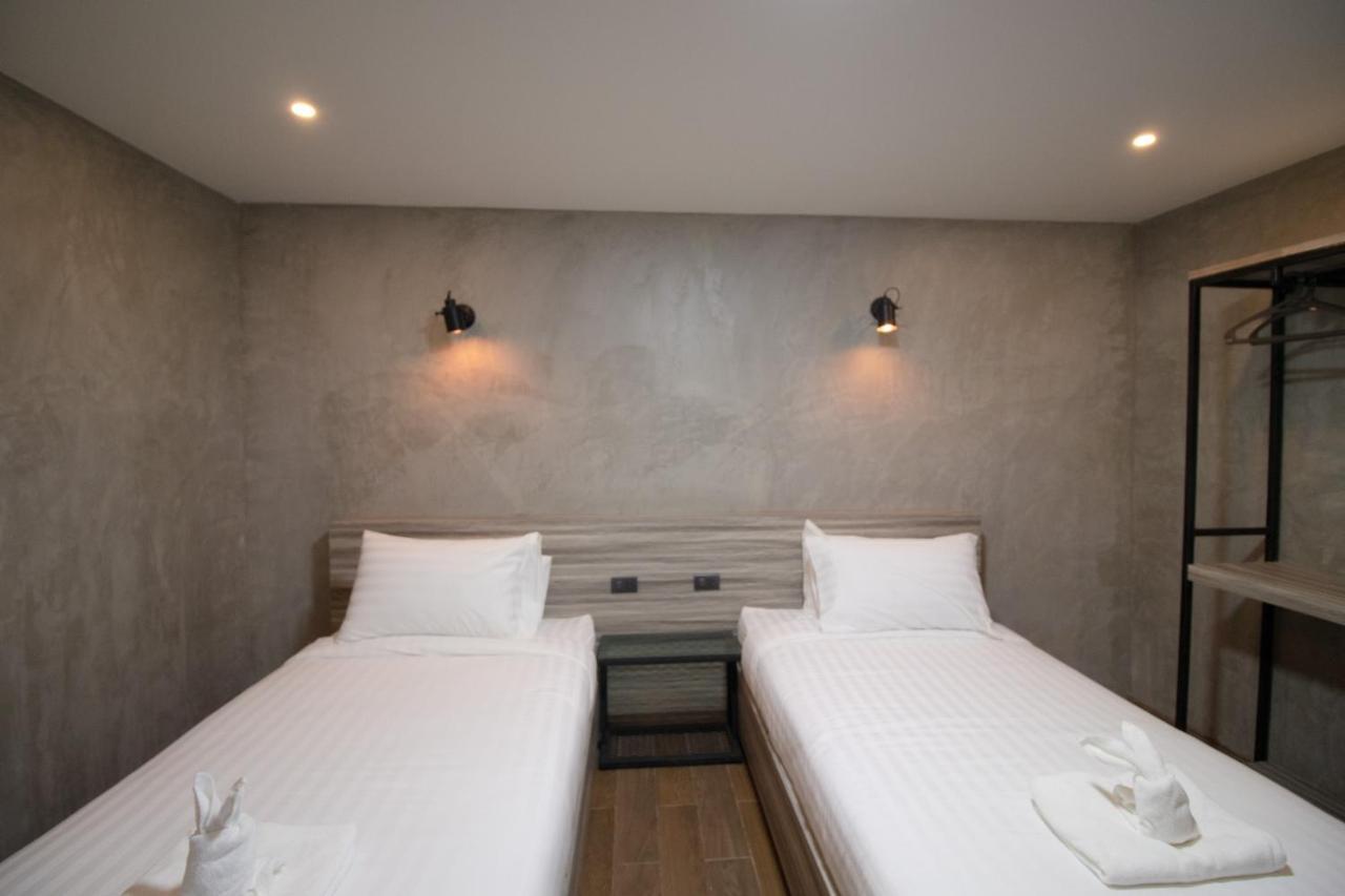 Rabbit Hotel Phimai Exterior photo