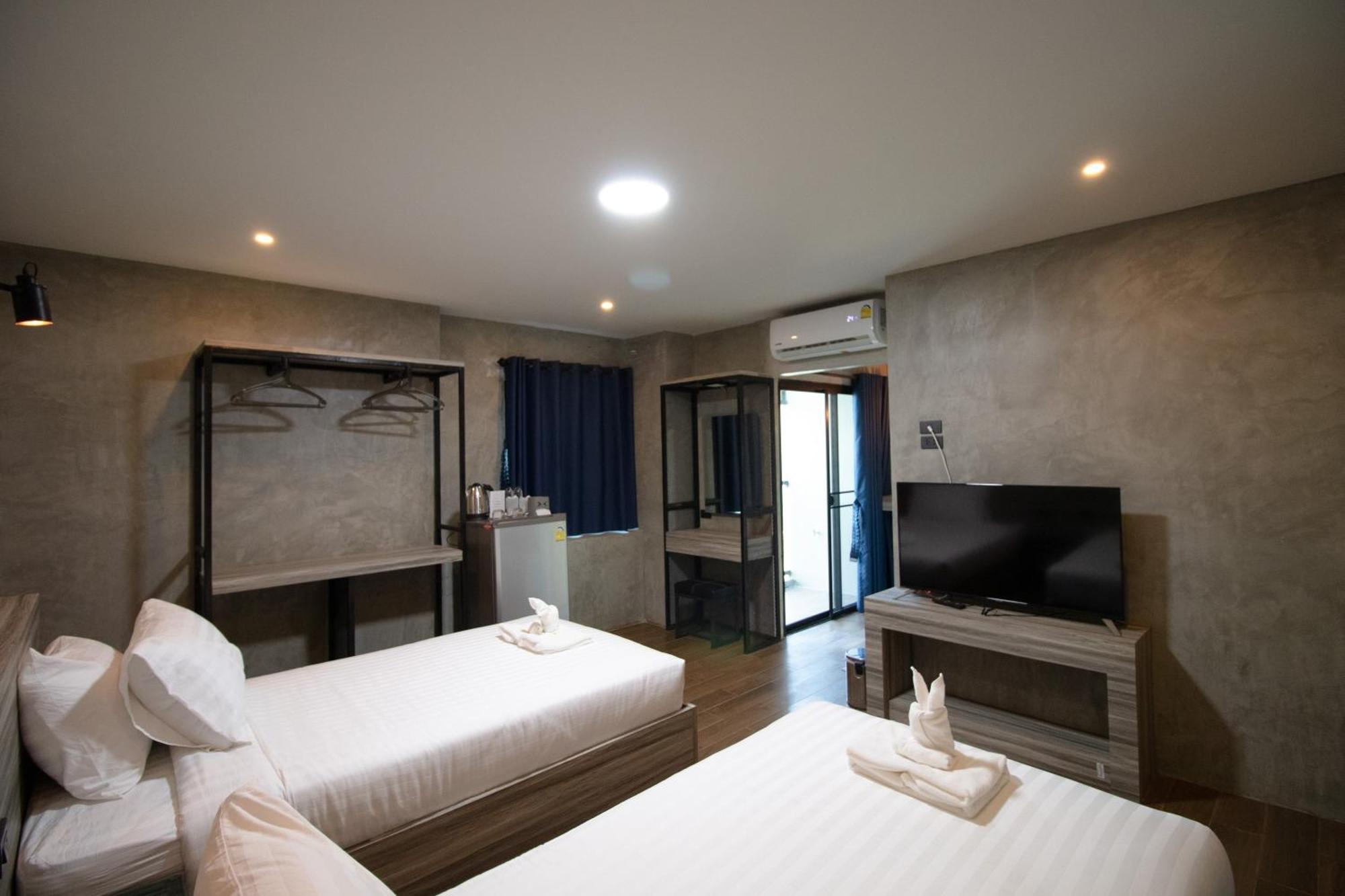 Rabbit Hotel Phimai Exterior photo